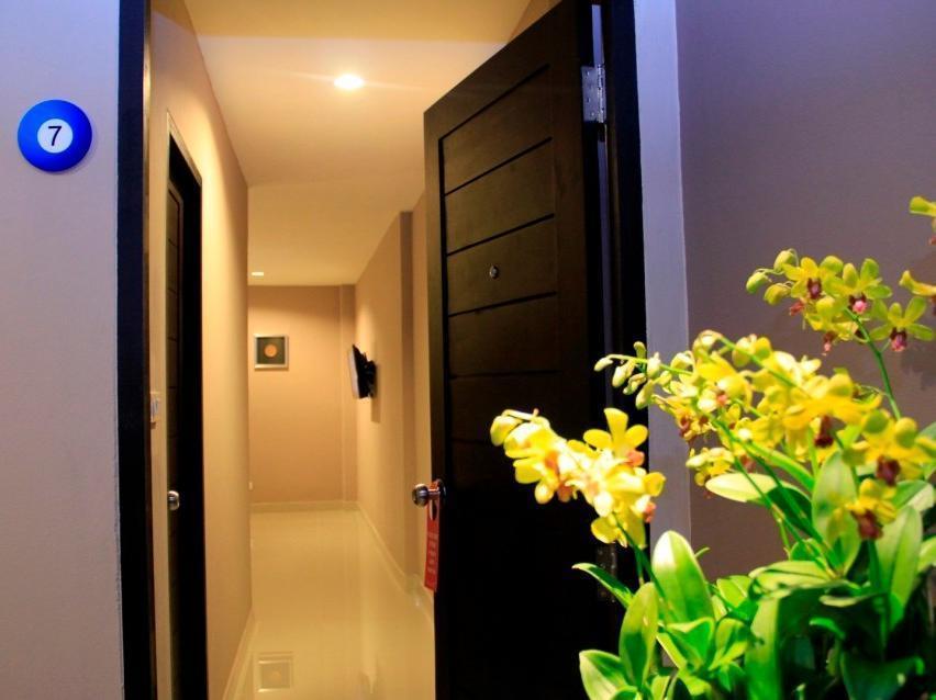 Shooters Guesthouse Pattaya Exterior foto